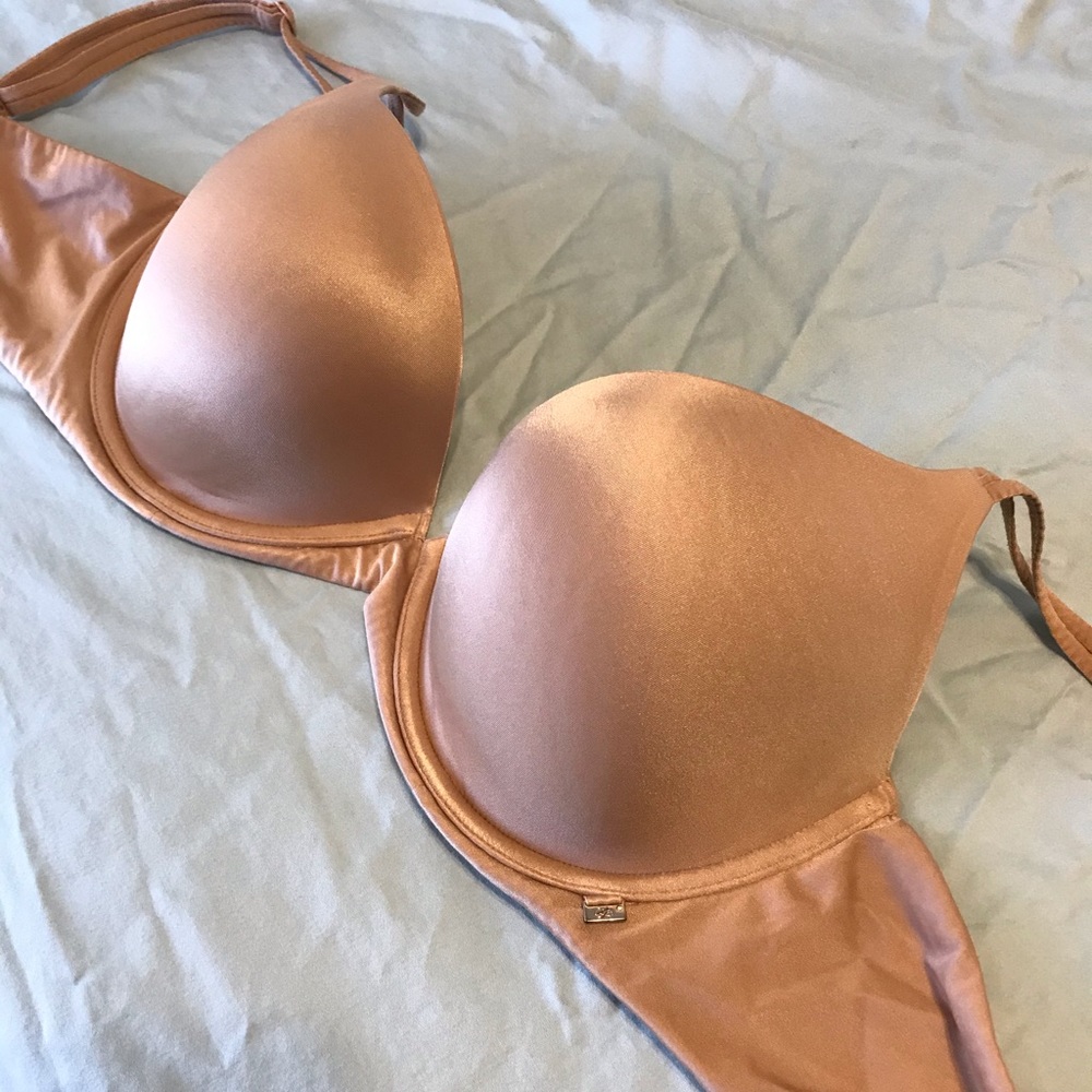 Victoria’s Secret Very Sexy Plunge Nude Bra